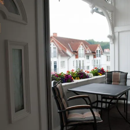 Anna Apartment *