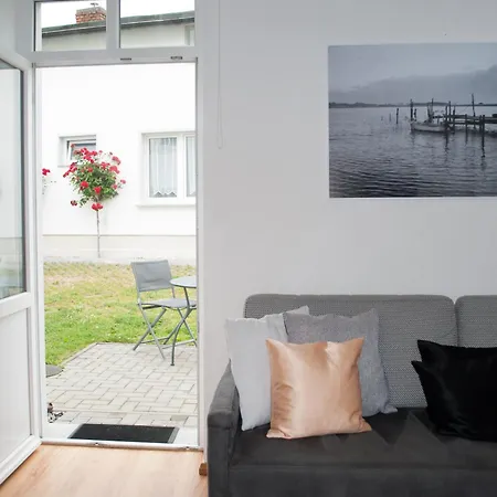 Anna Apartment