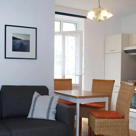 Anna Apartment