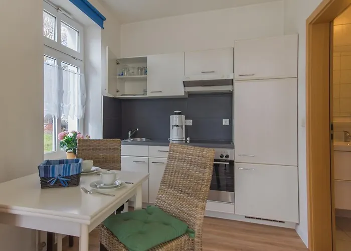 Anna * Sellin (Rugen)